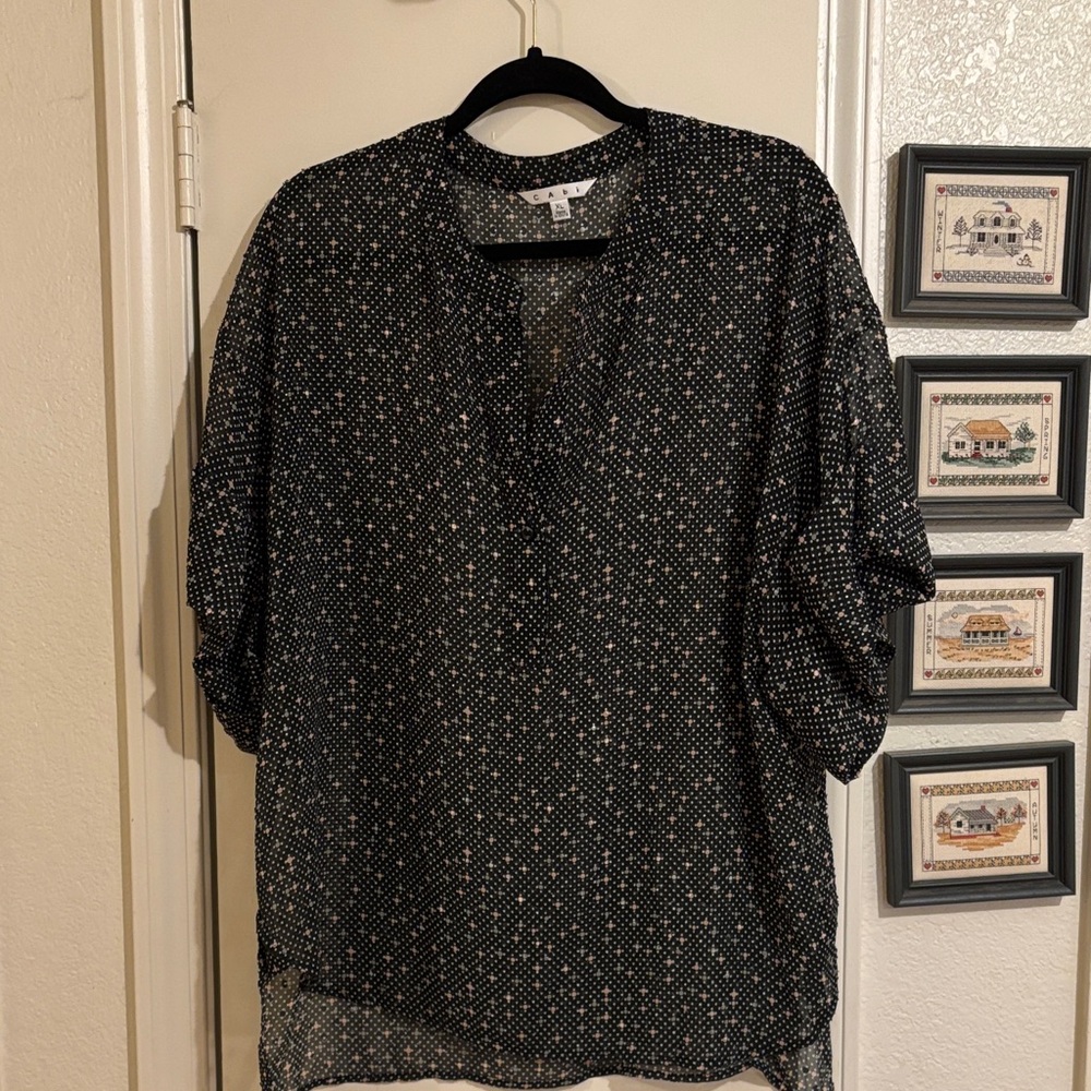Cabi Swiss Dot top